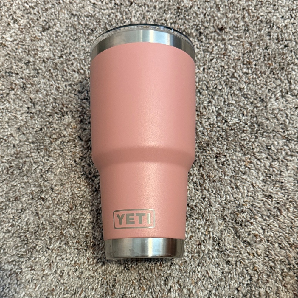 YETI pink 30 oz Tumbler - Picture 4 of 4
